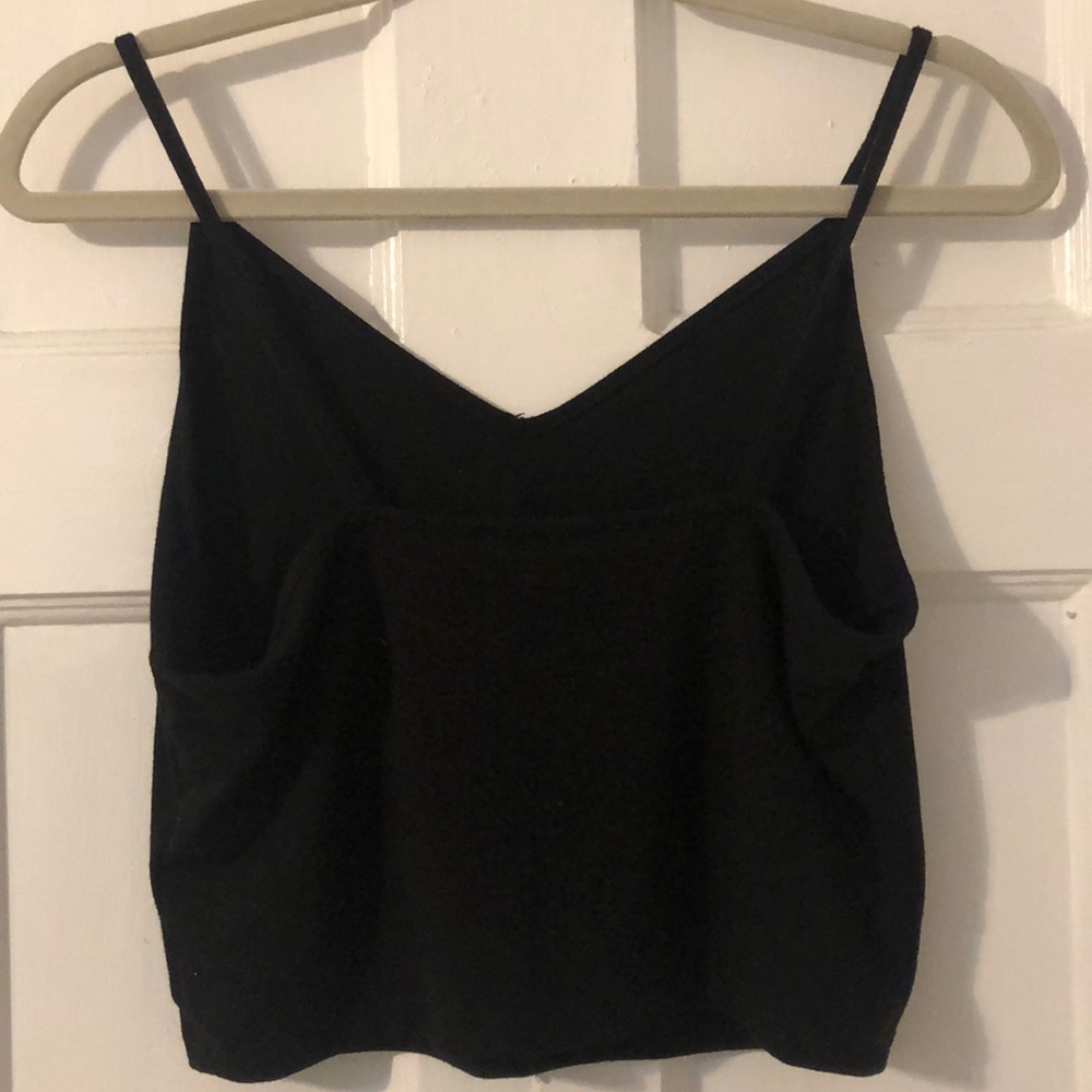 Black Cropped Tanktop - Picture 2 of 2